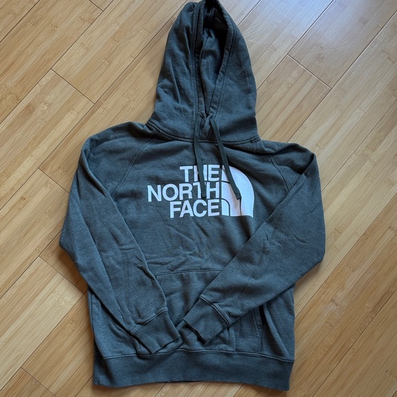The North Face Tops - The North Face Women’s Pullover Hoodie